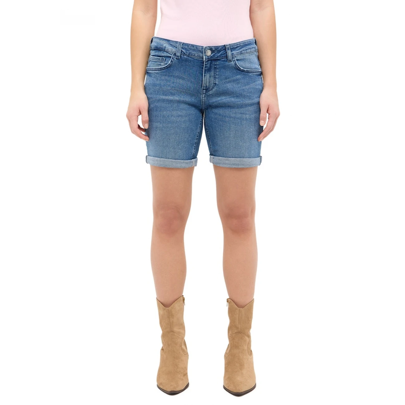 1017916-5000-582 Mustang short Bermuda