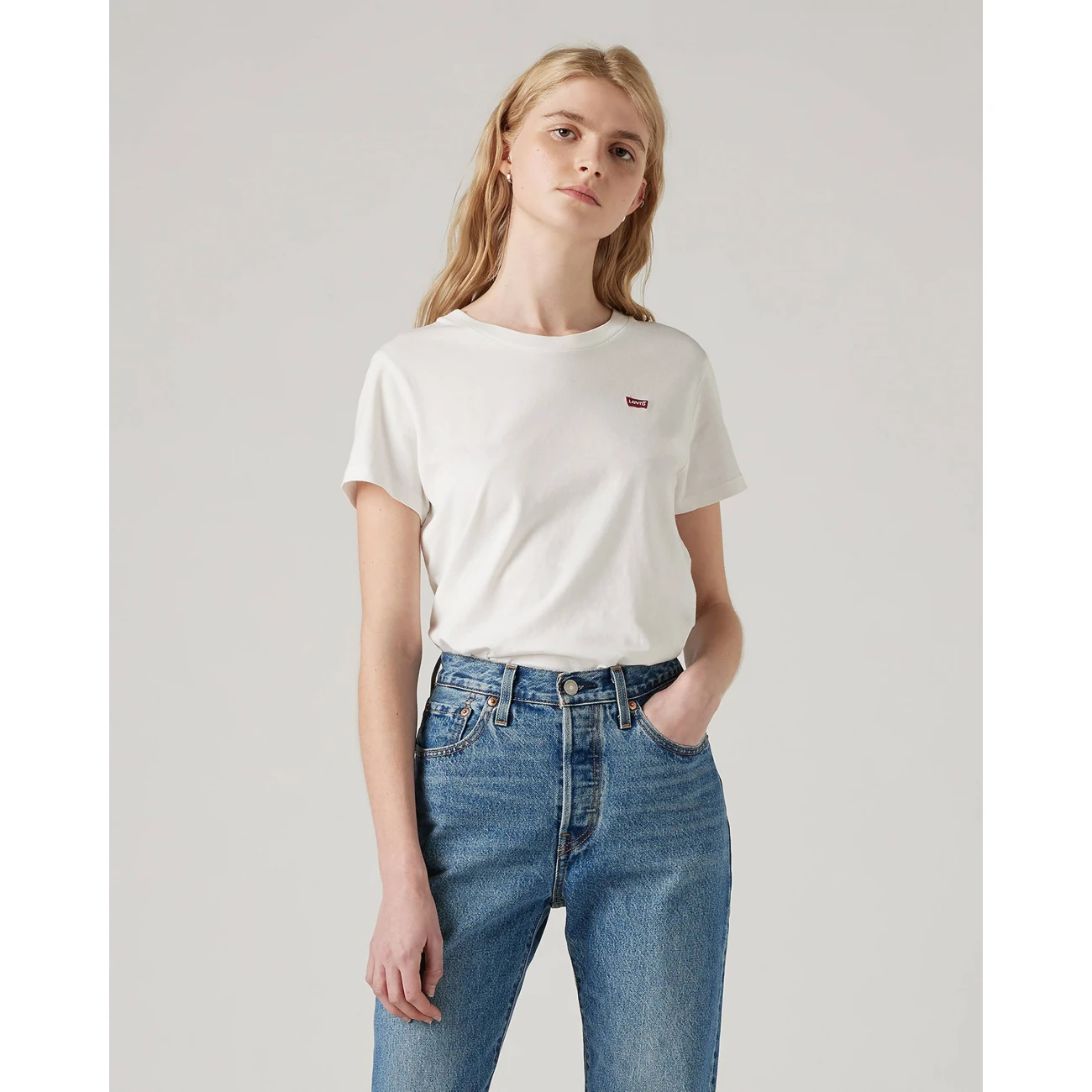 39185-0006 Levis póló