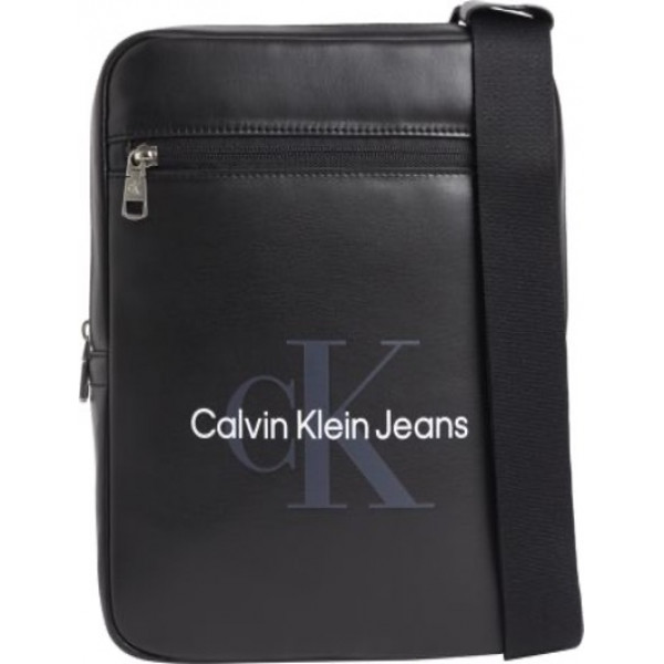 K50K510203BDS Calvin Klein oldaltáska