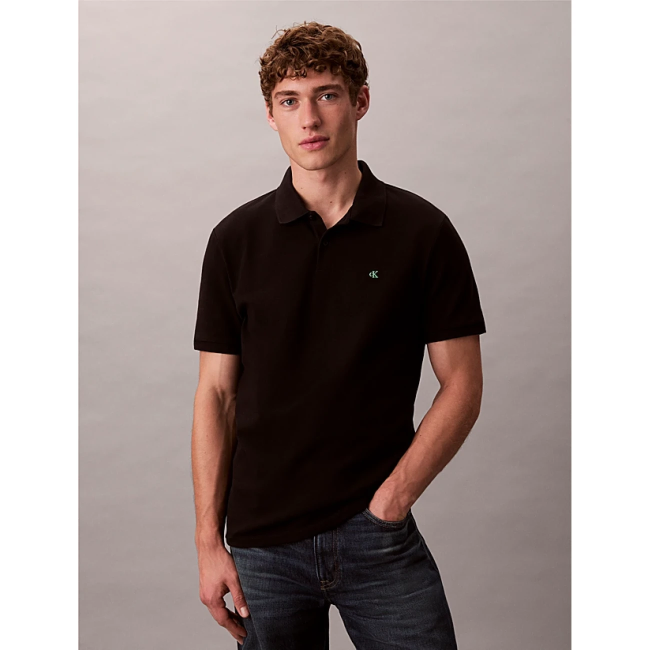 lv040em269ub1 Calvin Klein póló
