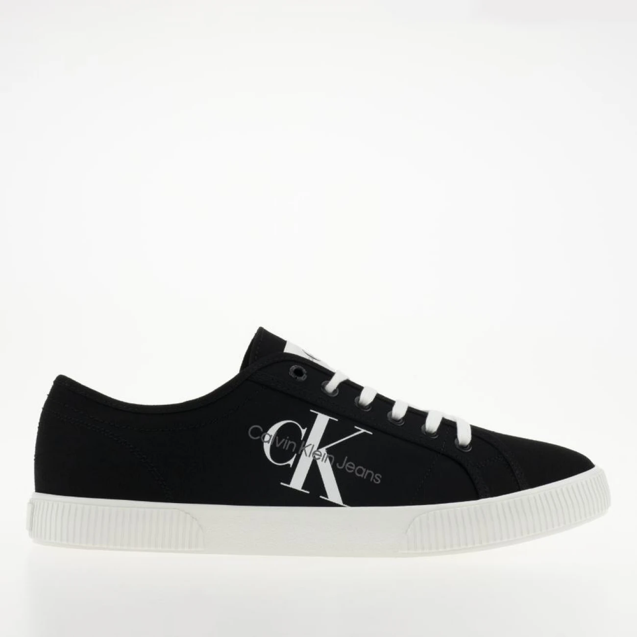 ym0ym00306bds Calvin Klein Essential Vulcanized