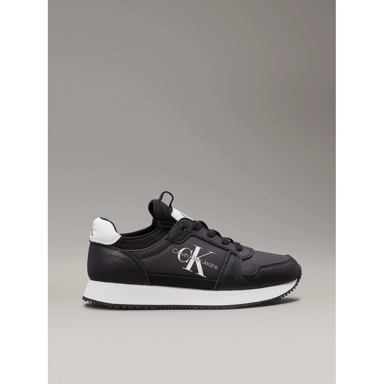 yw0yw016160gm Calvin Klein  runner sock cipő